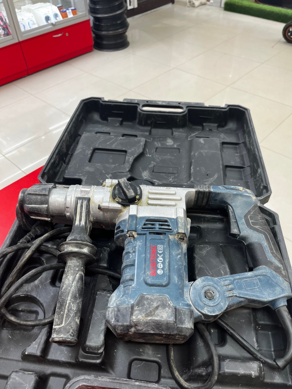 Перфоратор Bostieng 1680w