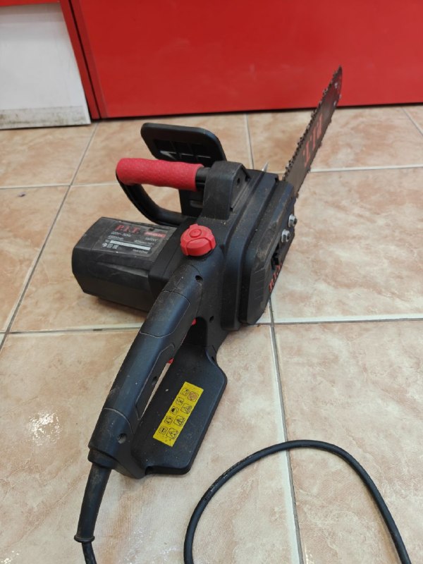 Цепная пила P.I.T. PKE405-C4
